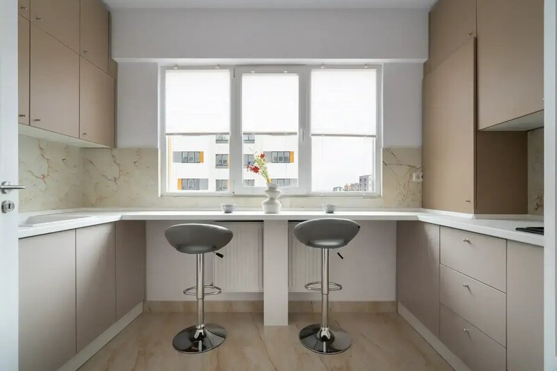 Apartament 2 camere  Vanzare - Mobilat cu Designer   Direct Propietar